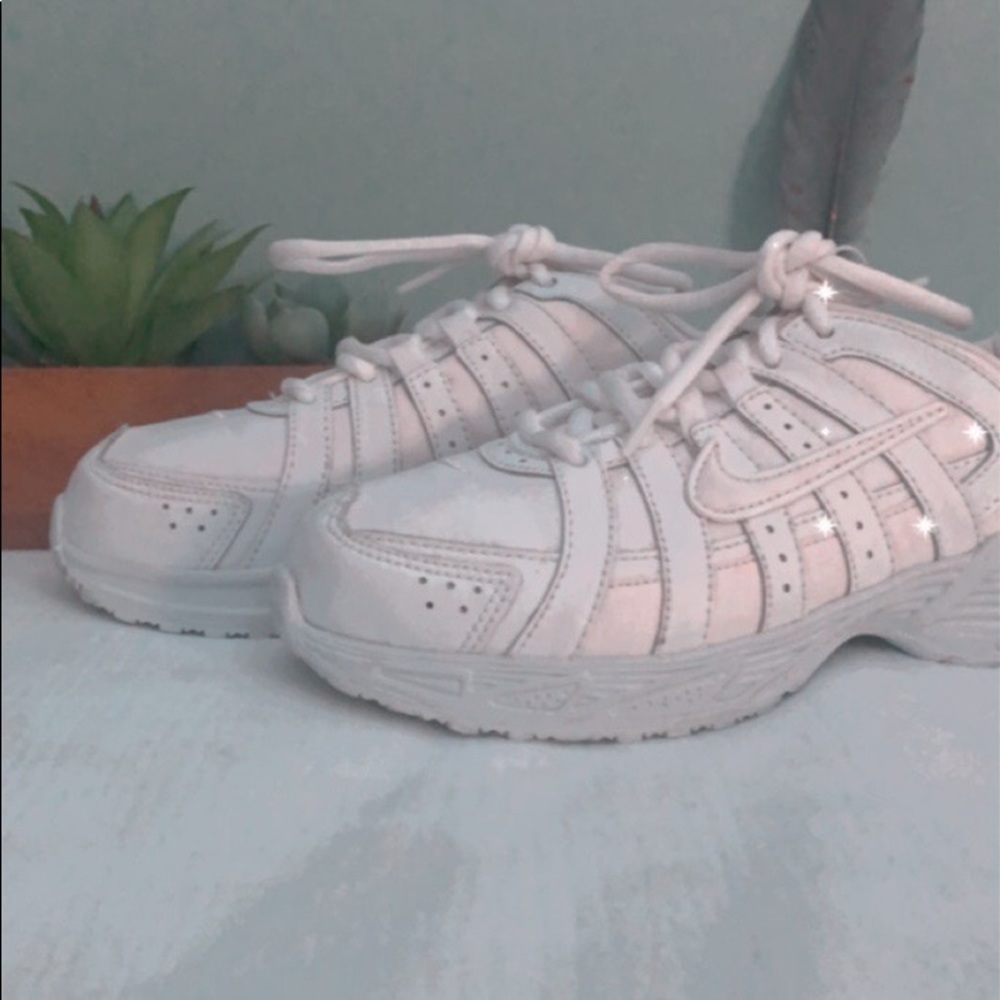 Kids nikes